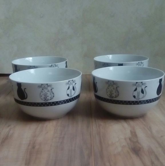 Nova Styl Other - Bowls - Set of 4